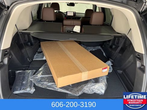 New 2026 Honda Pilot Elite image 9