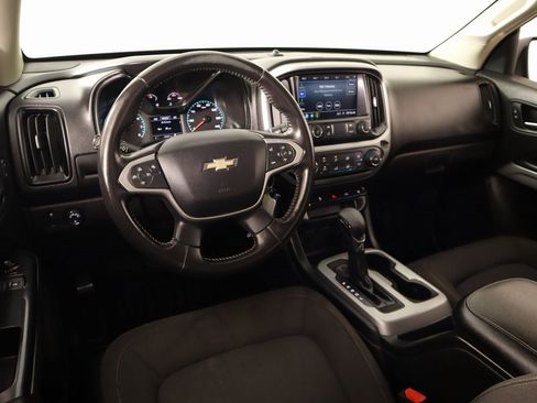 Used 2022 Chevrolet Colorado LT w/ Fleet Safety Package image 2