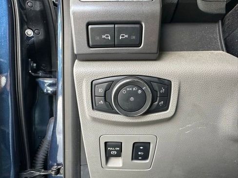 Used 2017 Ford F150 XLT w/ Equipment Group 302A Luxury RWD image 20