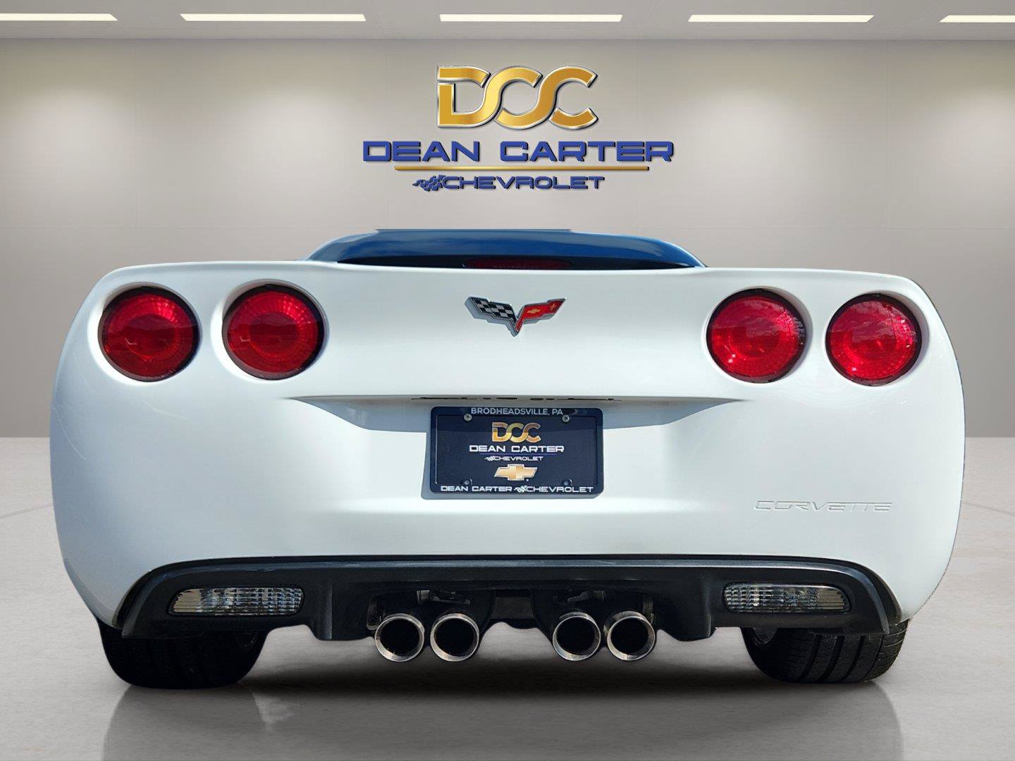 Used 2012 Chevrolet Corvette Coupe w/ 2LT Preferred Equipment Group RWD image 4