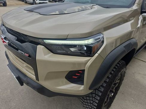 Used 2023 Chevrolet Colorado ZR2 image 29