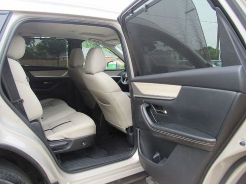 Used 2024 MAZDA CX-90 Plug-In Hybrid w/ Preferred image 23