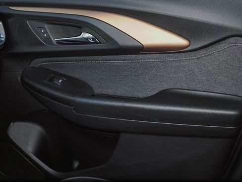 Certified 2023 Chevrolet TrailBlazer ACTIV w/ Convenience Package image 28