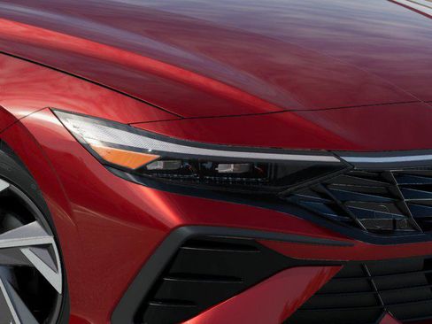 New 2026 Hyundai Elantra SEL Sport image 9