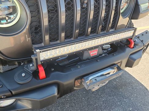 Used 2022 Jeep Wrangler Unlimited Rubicon w/ Steel Bumper Group AWD/4WD image 21