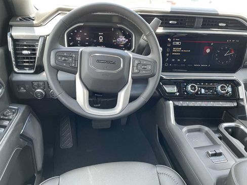 New 2026 GMC Sierra 2500 Denali w/ Denali Reserve Package AWD/4WD image 11