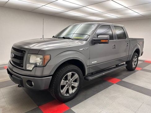 Used 2013 Ford F150 FX4 w/ Mid Equipment Group AWD/4WD image 3