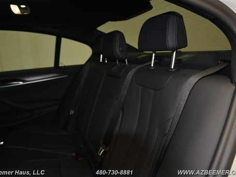 Used 2023 BMW 530e w/ M Sport Package RWD image 26