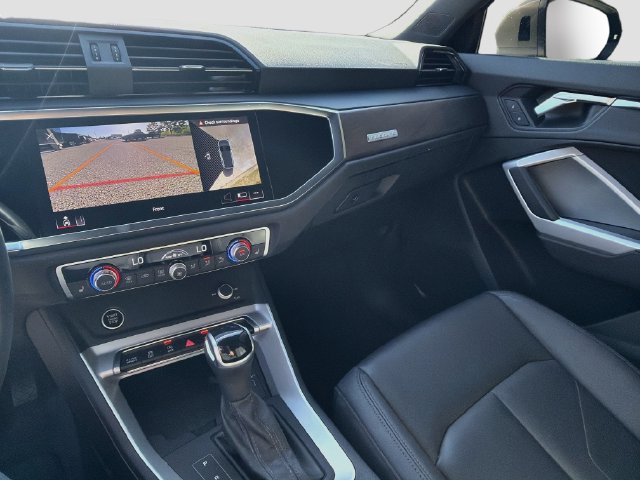 Used 2024 Audi Q3 2.0T Premium Plus AWD/4WD image 27