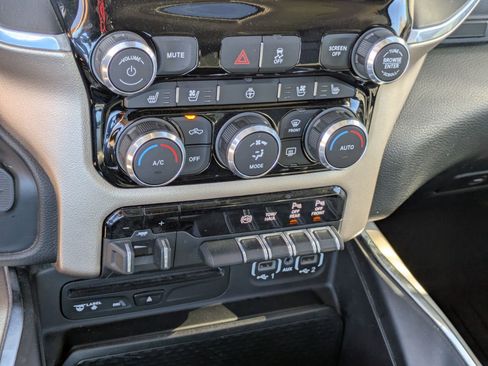 Used 2019 RAM 2500 Laramie image 25