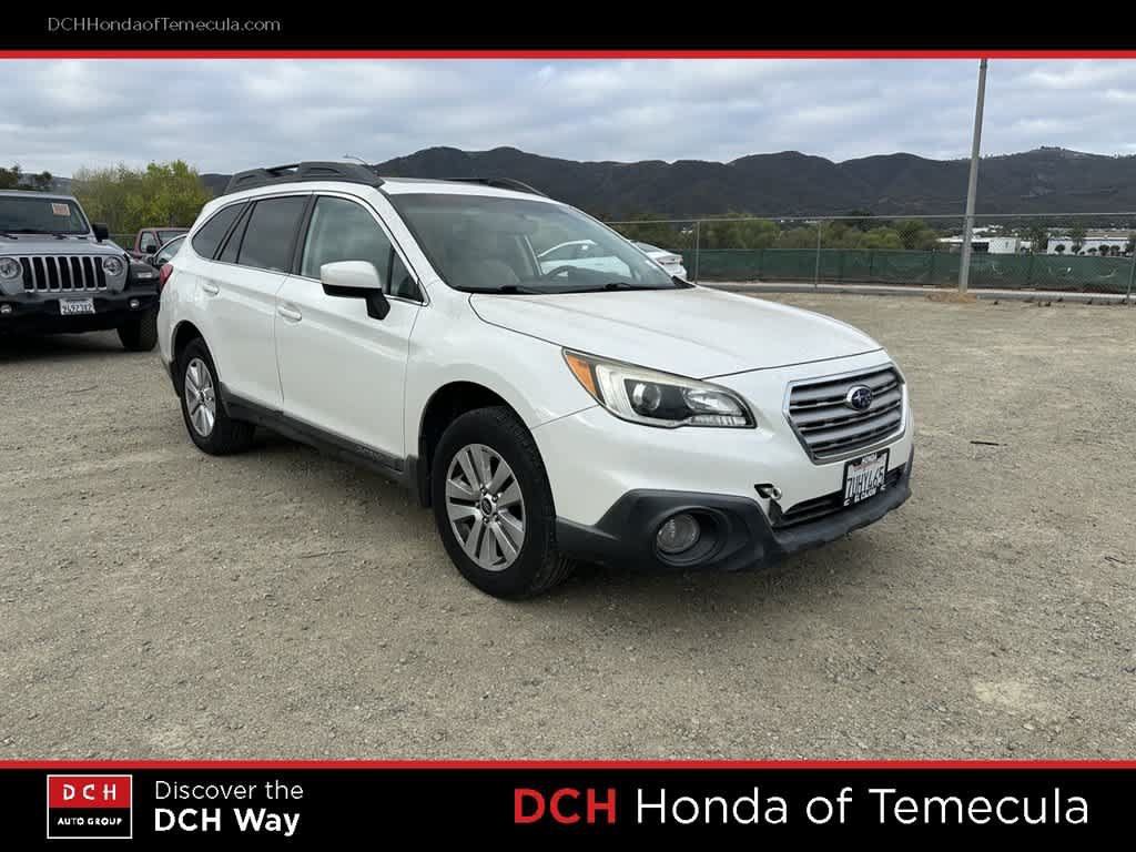 Used 2017 Subaru Outback 2.5i Premium AWD/4WD image 3