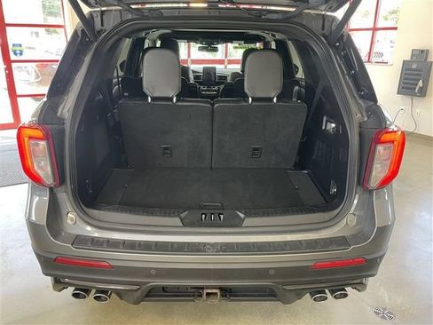 Used 2021 Ford Explorer ST w/ Equipment Group 401A AWD/4WD image 38