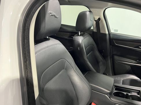 Used 2021 Jaguar F-PACE S image 39