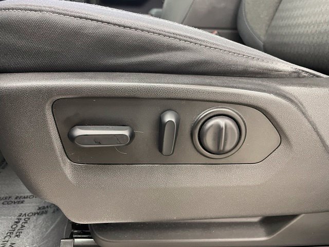 Used 2019 Chevrolet Silverado 1500 RST w/ All-Star Edition AWD/4WD image 16