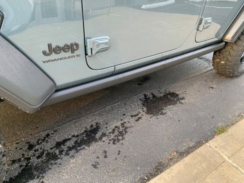 New 2025 Jeep Wrangler Unlimited Sport image 4