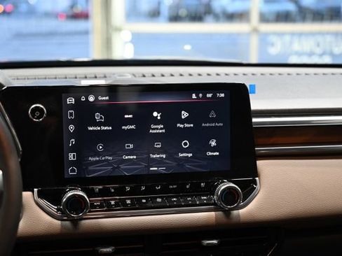 New 2026 GMC Canyon Denali image 17