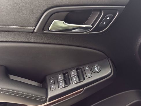 Used 2019 GMC Yukon SLE w/ Convenience Package AWD/4WD image 7