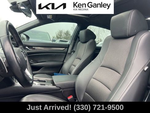 Used 2021 Honda Accord Sport image 11