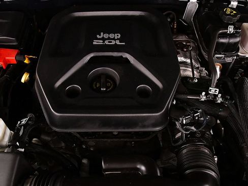 Used 2023 Jeep Wrangler Unlimited Rubicon 4xe w/ Cold Weather Group AWD/4WD image 28