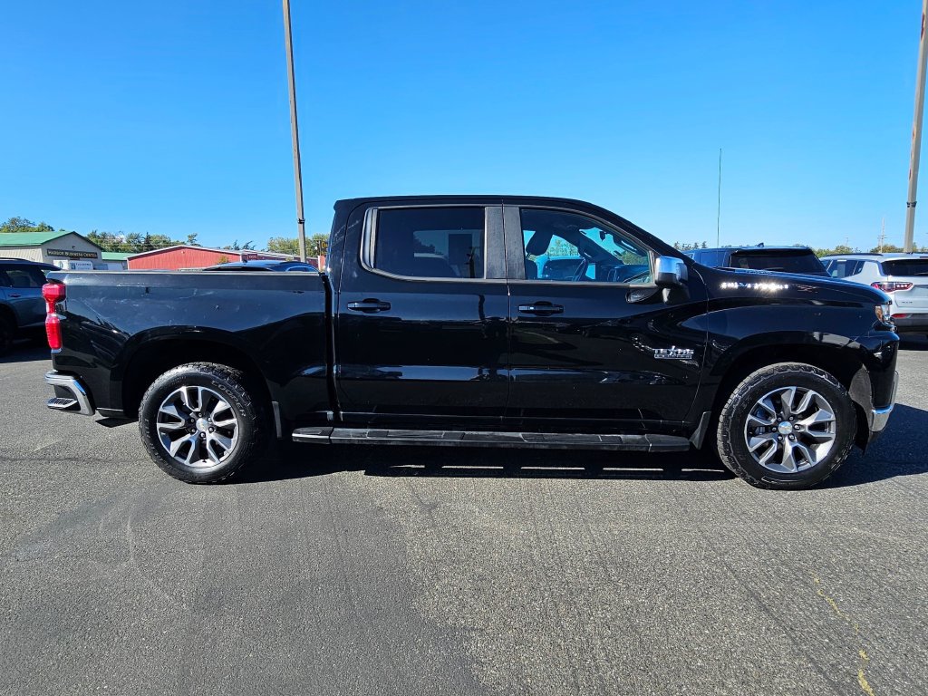 Used 2020 Chevrolet Silverado 1500 LT w/ Texas Edition RWD image 2