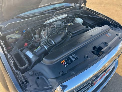 Used 2019 GMC Sierra 3500 4x4 Crew Cab image 24