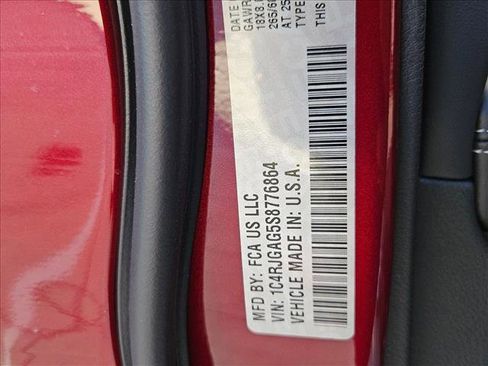 New 2025 Jeep Grand Cherokee Laredo X w/ Luxury Tech Group I image 16