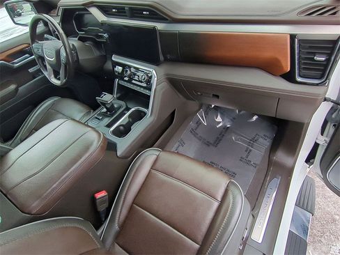 Certified 2023 GMC Sierra 1500 Denali image 29