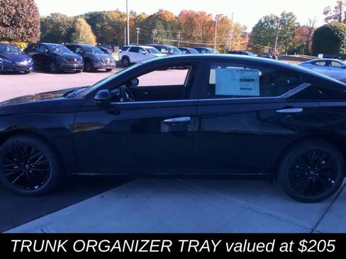 New 2025 Nissan Altima 2.5 SV w/ SV Special Edition Package image 7