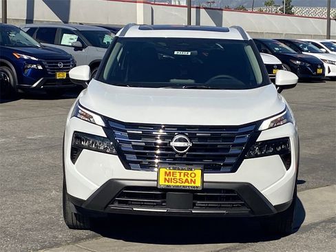 New 2026 Nissan Rogue SV w/ SV Premium Package image 6