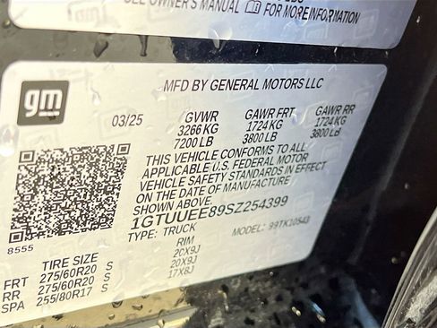 Used 2025 GMC Sierra 1500 AT4 w/ AT4 Premium Package AWD/4WD image 34