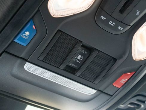 Used 2022 RAM 1500 Big Horn AWD/4WD image 39