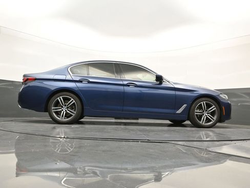 Used 2022 BMW 530i xDrive w/ Convenience Package image 27