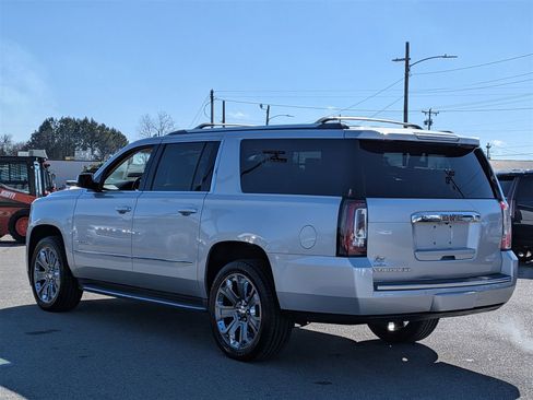 Used 2016 GMC Yukon XL Denali w/ Open Road Package image 3