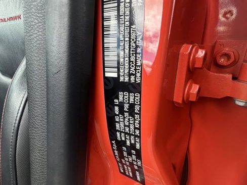 Used 2016 Jeep Renegade Trailhawk w/ Premium Trailhawk Package image 27