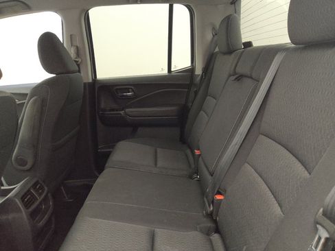 Used 2018 Honda Ridgeline Sport image 18