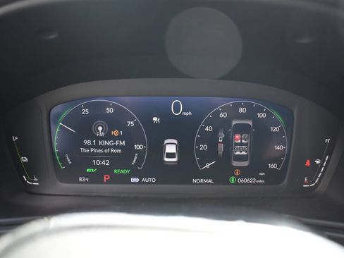 Used 2024 Honda Accord Touring image 10