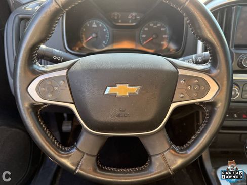 Used 2022 Chevrolet Colorado LT w/ Safety Package RWD image 22