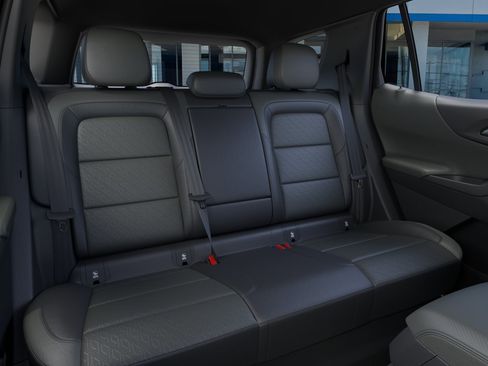 New 2026 Chevrolet Equinox LT AWD/4WD image 41