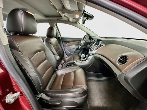 Used 2015 Chevrolet Cruze LTZ w/ Sun, Sound and Sport Package FWD image 29