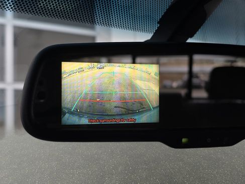 Used 2013 Toyota Tacoma Base image 24