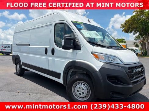 Used 2024 RAM ProMaster 2500 w/ Power Group FWD image 14