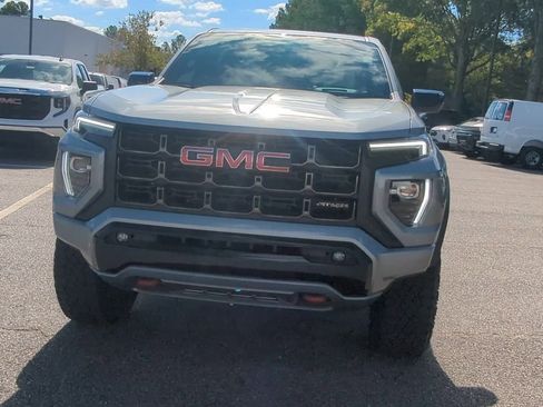 Certified 2024 GMC Canyon AT4X image 3