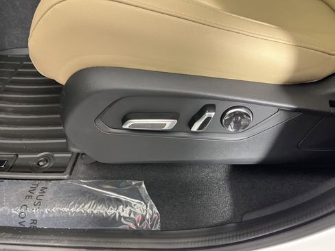 New 2026 Acura MDX SH-AWD image 27