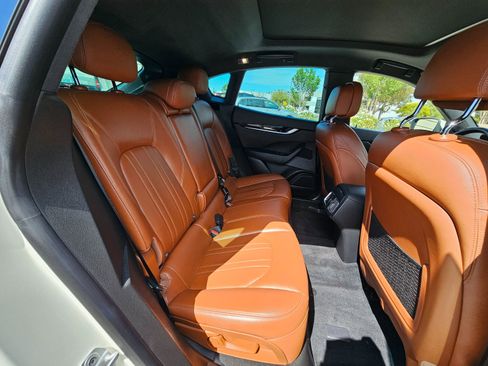 Used 2022 Maserati Levante GT image 32