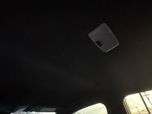 Used 2020 Toyota Corolla XSE image 10