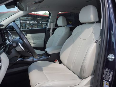 Used 2023 Kia Sorento SX Prestige AWD/4WD image 22