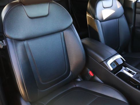 Certified 2025 Hyundai Tucson SEL image 18