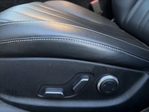 Used 2022 Genesis G80 2.5T w/ Advanced Package image 14