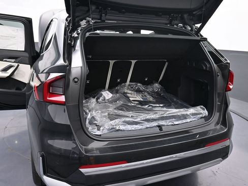 New 2026 BMW X1 xDrive28i w/ Technology Package AWD/4WD image 18