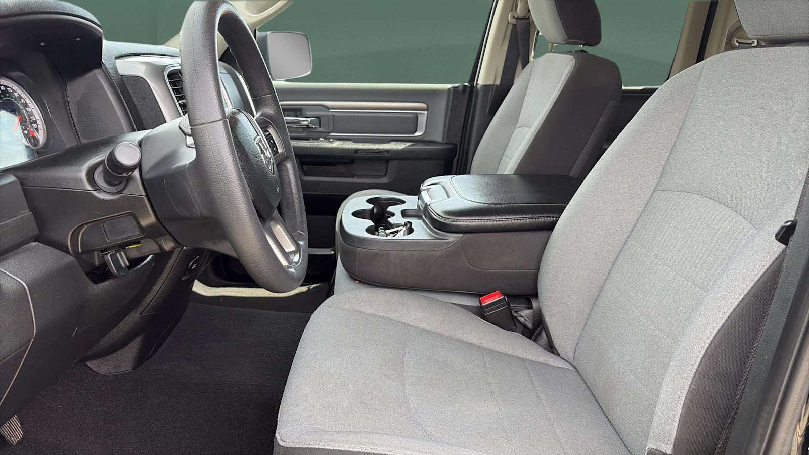 Used 2024 RAM 1500 Classic SLT AWD/4WD image 19
